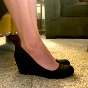 Chinese Laundry Black Suede Wedge Heels